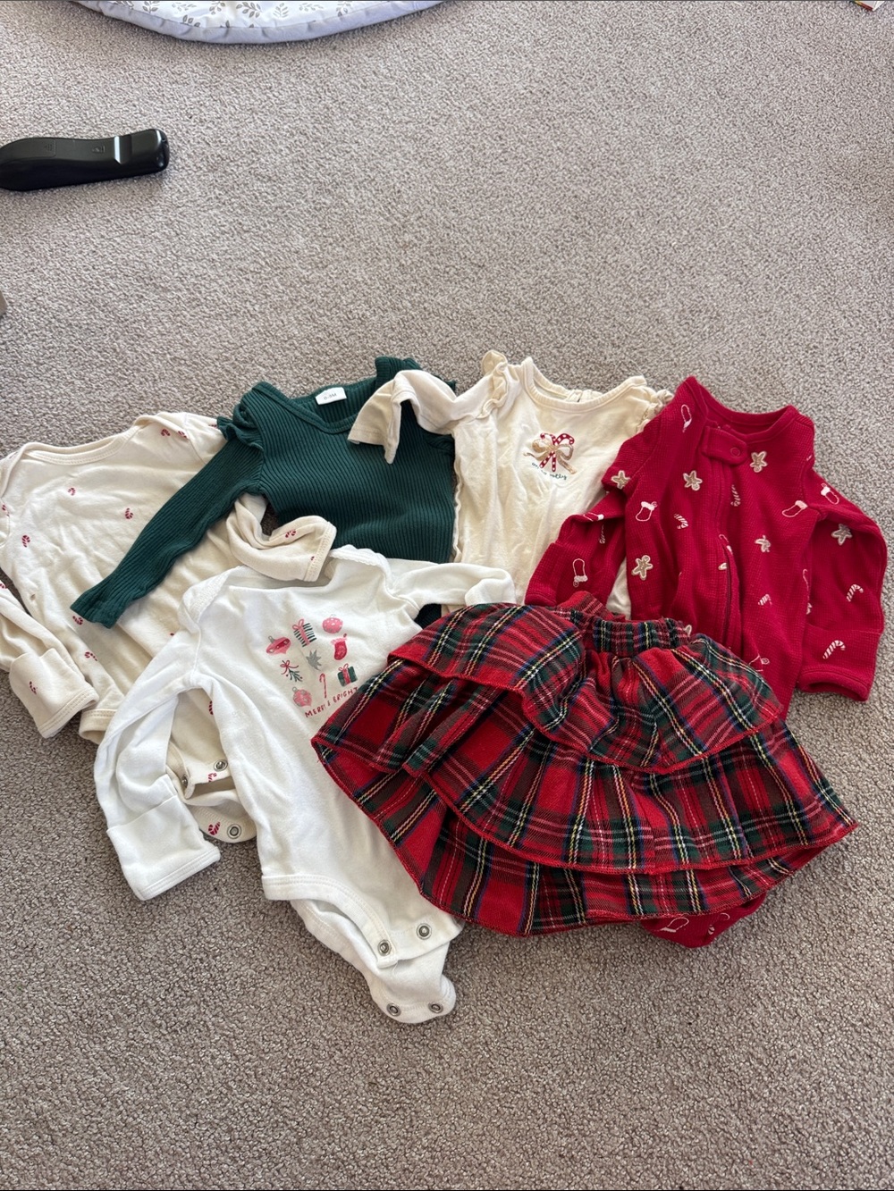 0-3 M holiday bundle: Baby Holiday Outfit Set - Red Plaid Skirt & Mixed Tops